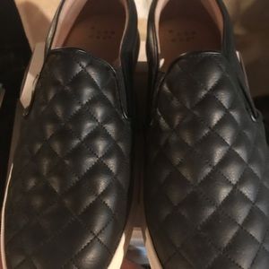 Ladies shoes size 10